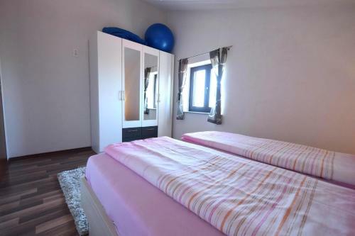 Apartments Zrinka
