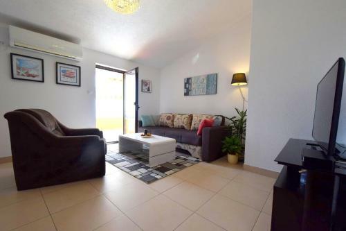 Apartments Zrinka