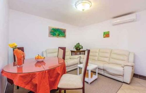 Holiday Home In Omisalj - Insel Krk 42234