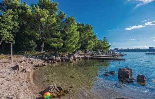 Holiday Home In Omisalj - Insel Krk 42234