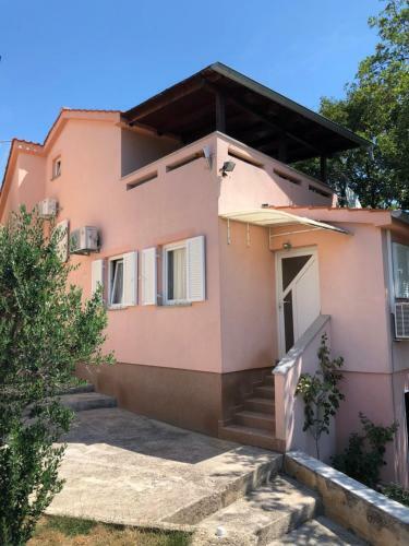 Villa Masha