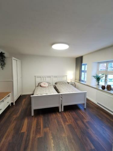Bernhardts Apartment