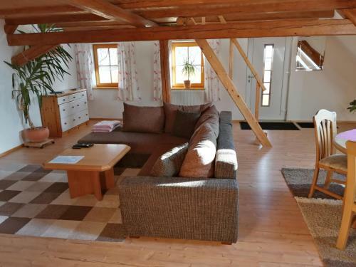 Apartamento Ferienwohnung Mit Charme Und Blick Auf Dinkelsb�hl