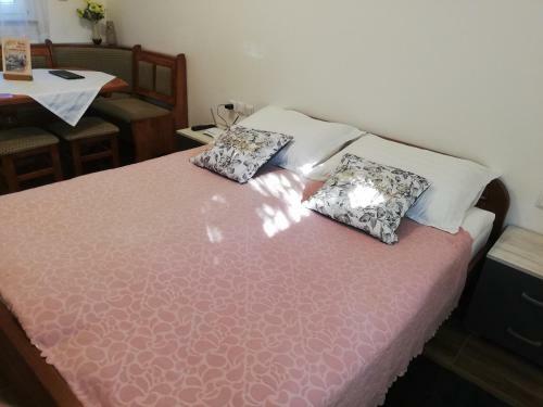 Studio Apartman Tu?ek