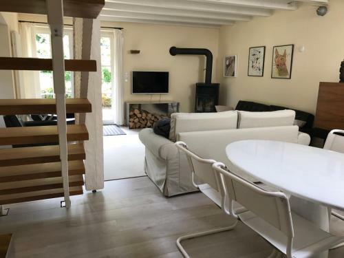 Apartamento Maisonette Ferienappartement Mit Garten