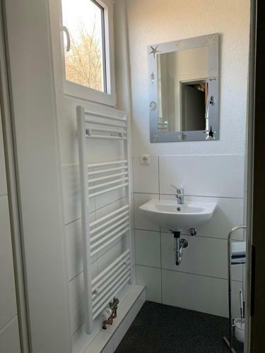 Monteurzimmer Ahnetal Zweibettzimmer Mit Eigenem Bad