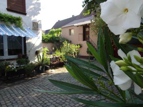 Bed & Breakfast Pension Deerkemer Kuh