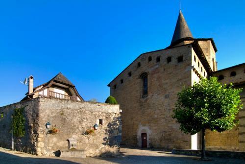 Hotel H�tel Les Rochers