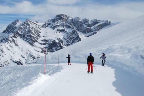 Hotel H�tel Les Rochers