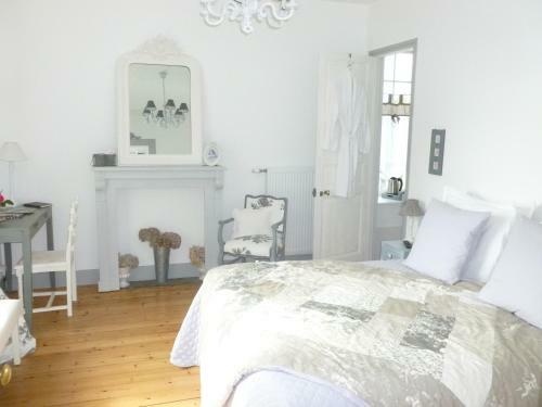 Hostal Ch�teau Bily