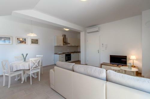 Apartmani Divna