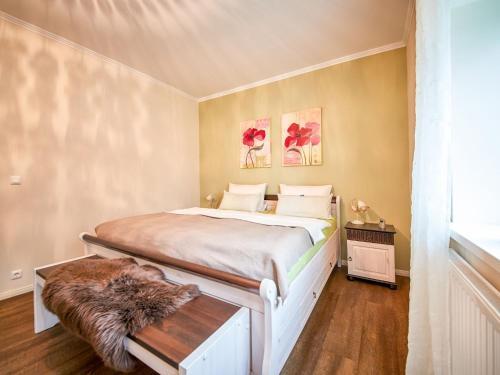 Lush Holiday Home In Drochtersen With Sauna & Jacuzzi