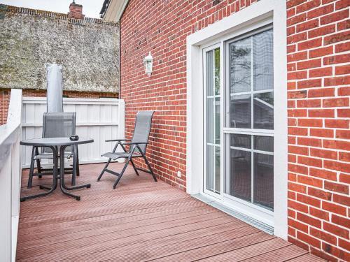 Lush Holiday Home In Drochtersen With Sauna & Jacuzzi