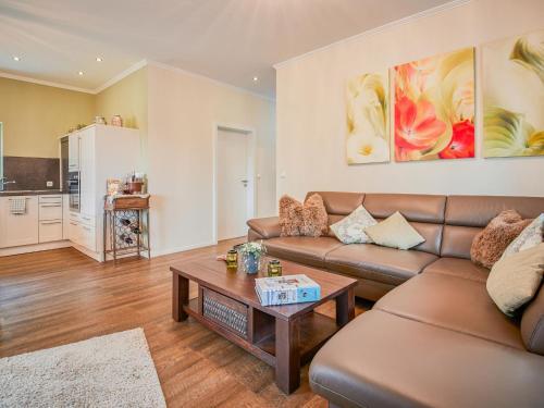 Lush Holiday Home In Drochtersen With Sauna & Jacuzzi