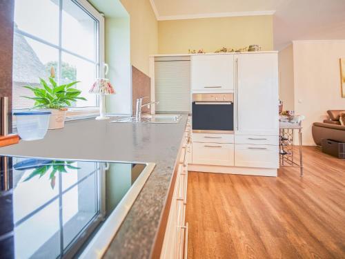 Lush Holiday Home In Drochtersen With Sauna & Jacuzzi