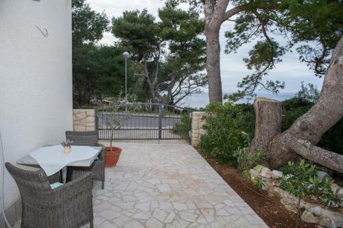 Apartments With A Parking Space Mali Losinj (Losinj) - 16618