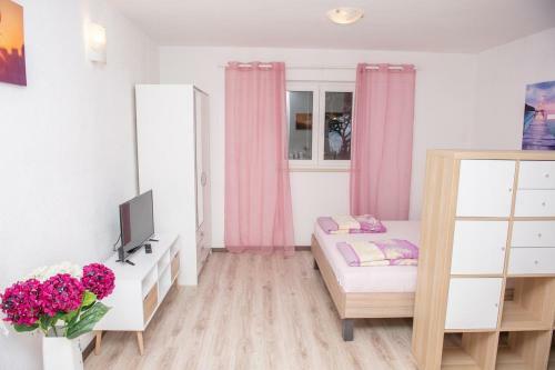 Apartments With A Parking Space Mali Losinj (Losinj) - 16618