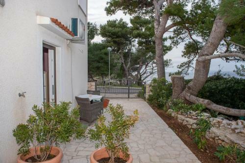 Apartments With A Parking Space Mali Losinj (Losinj) - 16618