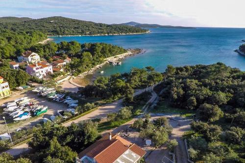Apartments With A Parking Space Artatore, Losinj - 17591