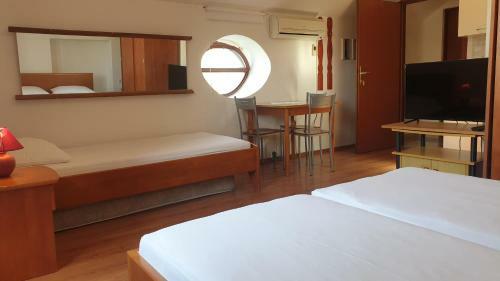 Hostal Apartmani Ivic