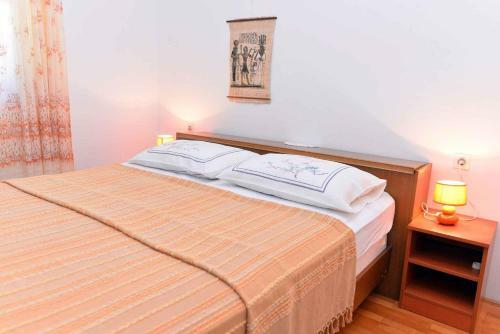 Apartment In Mali Losinj 33349