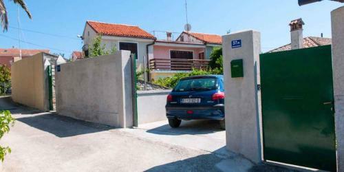 Apartment In Mali Losinj 36605