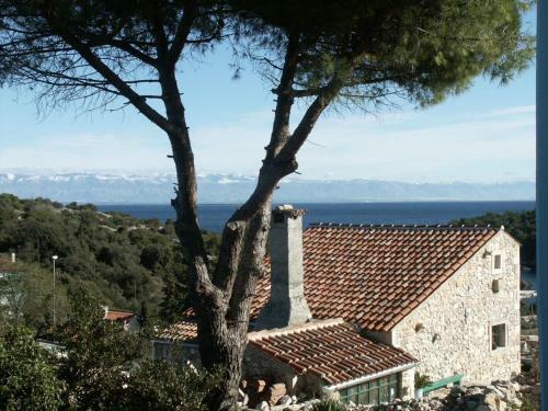 Apartments With A Parking Space Mali Losinj (losinj) - 2500