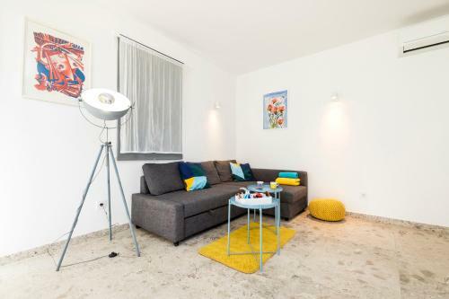 Apartment Apsyrtides