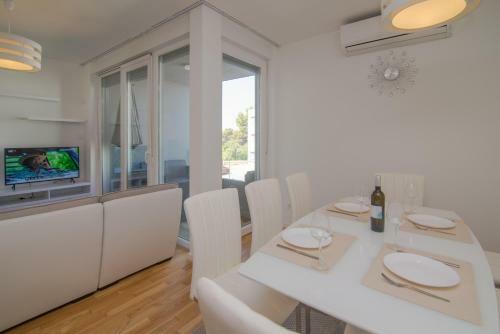 Biljan 4-star Apartment