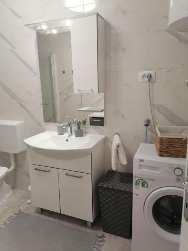 Apartman Oscar Mali Lo?inj