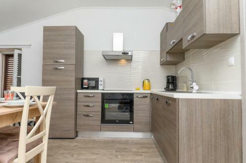 Beautiful Apartment Aleks