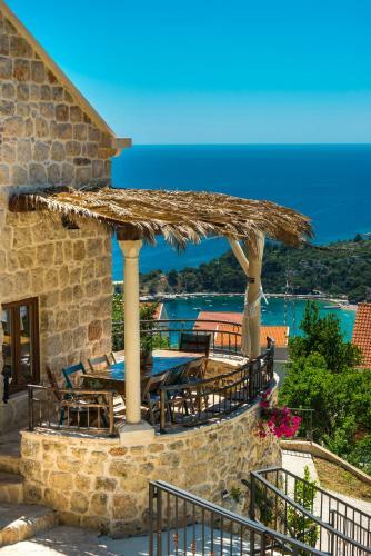 Villa Stone-exceptional Private Estate