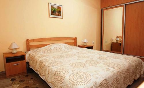 Spacious 1 Bedroom 4 Star Apartment, Mlini