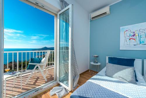 Summer Experience Apartment