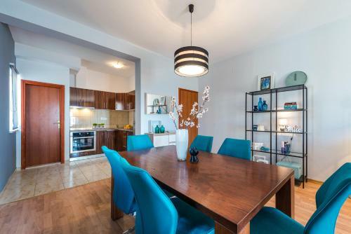 Summer Experience Apartment