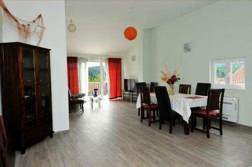 Apartment Fiorenini 2