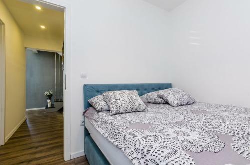 Superior Apartment Nike