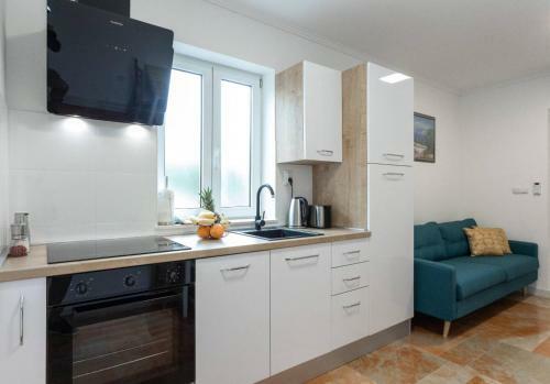 Brand New Two Bedroom Apartment Maro