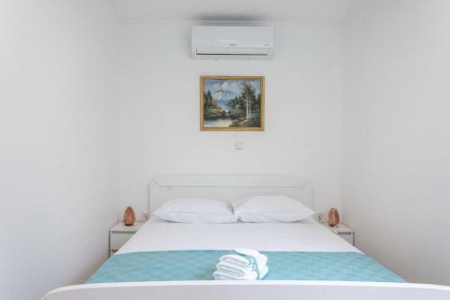 Brand New Two Bedroom Apartment Maro