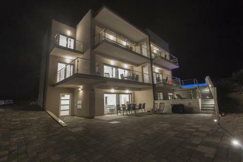 Villa Top Of Murter, Two Bedroom Apartment