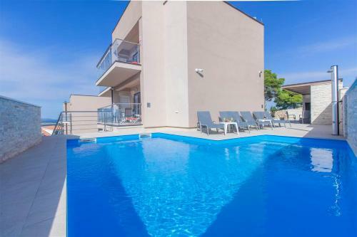 Villa Top Of Murter, Two Bedroom Apartment