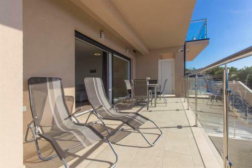 Villa Top Of Murter, Two Bedroom Apartment