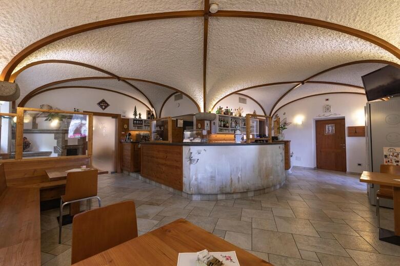Hotel Del Negro