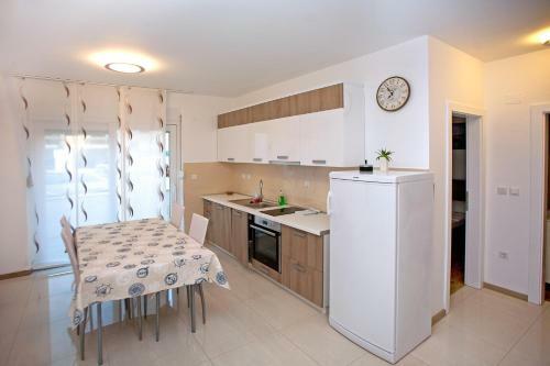 Apartments Maslina II