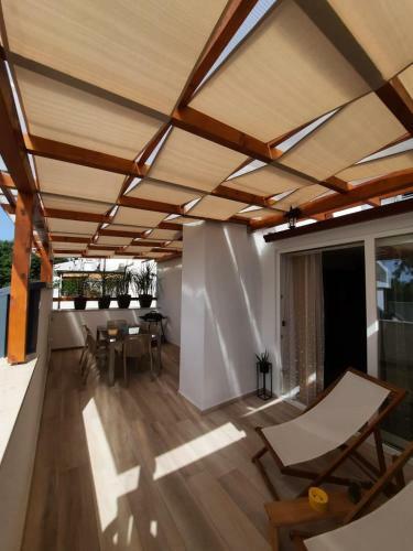 Njivice, Otok Krk, Apartman Dora