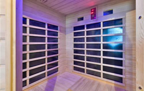 Two-bedroom Holiday Home In Petrinja