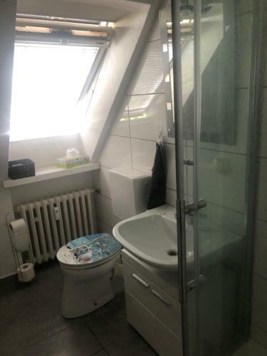 Hostal Apartment In Duisburg-rheinhausen