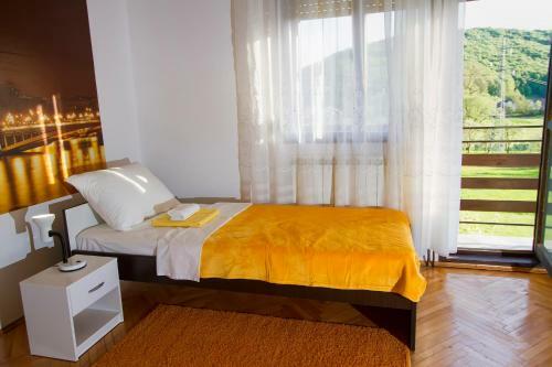 Apartman Karlo