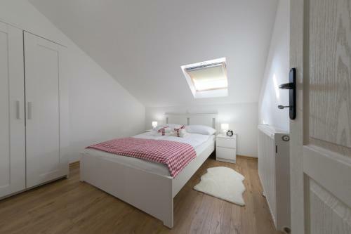 Apartamentos House Smol?i?
