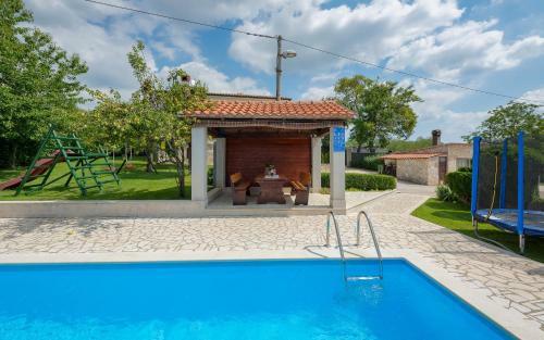 Villa House Semy With Private Pool